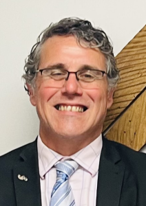 Dr Karaitiana Taiuru