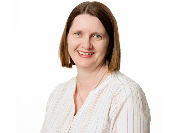 Website captioned image 2000 x 1120